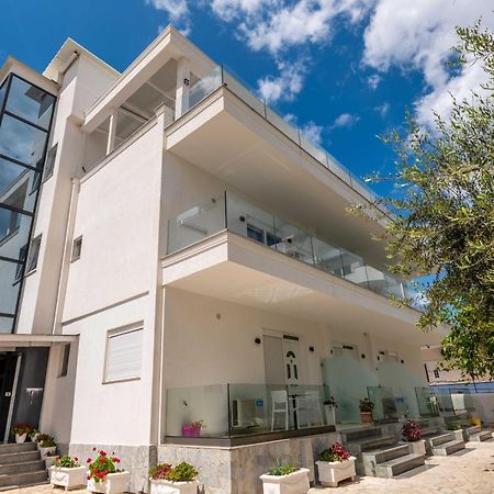 Apartments Margarita Ksamil Exterior photo
