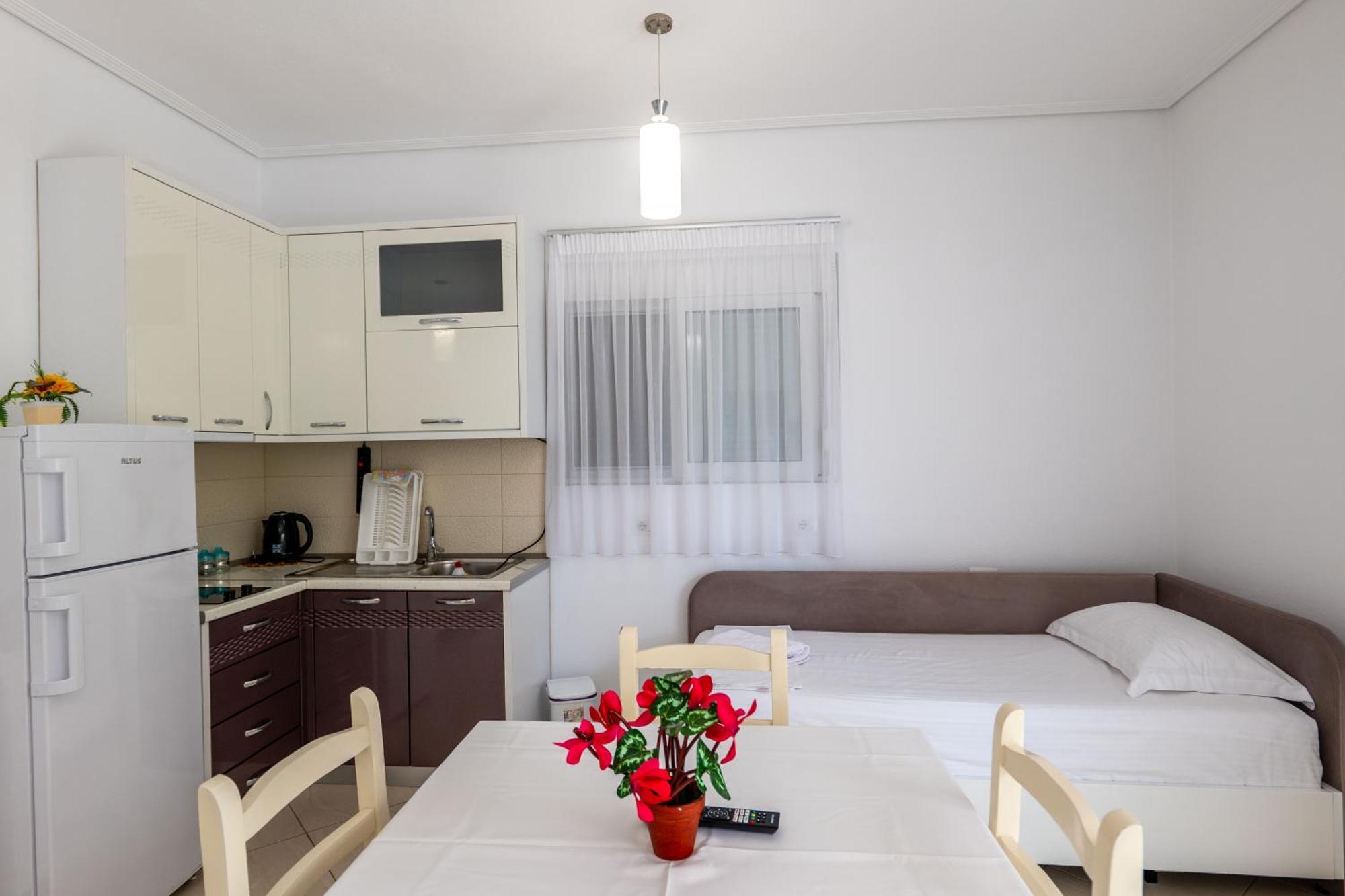 Apartments Margarita Ksamil Exterior photo