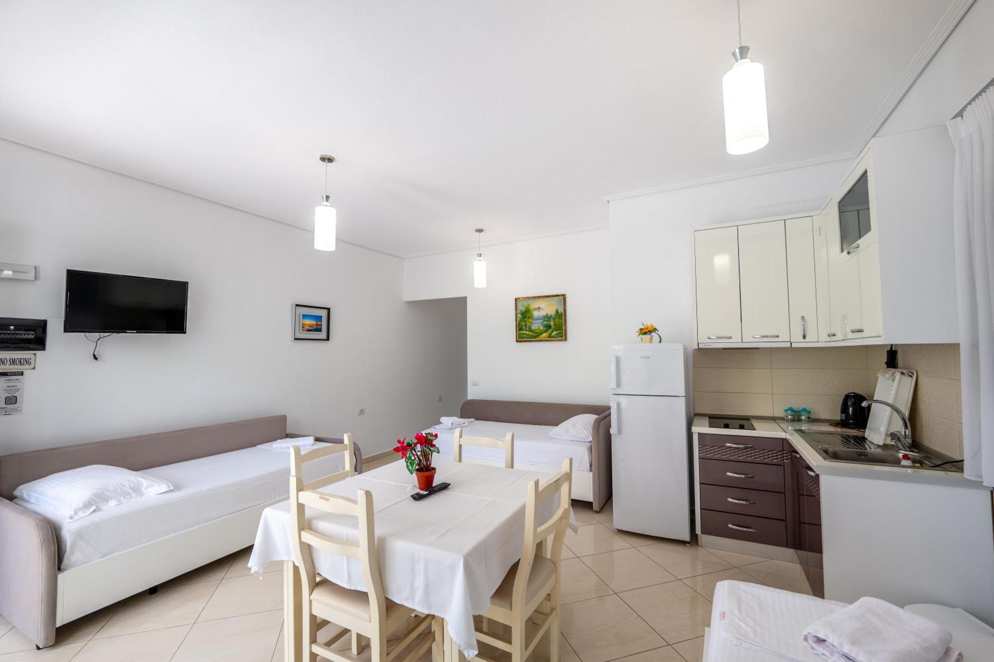 Apartments Margarita Ksamil Exterior photo